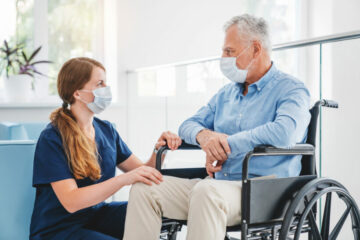 Private Pflegeversicherung – Pflegehilfsmittel – Ausschluss Erstattung Adaptivrollstuhl